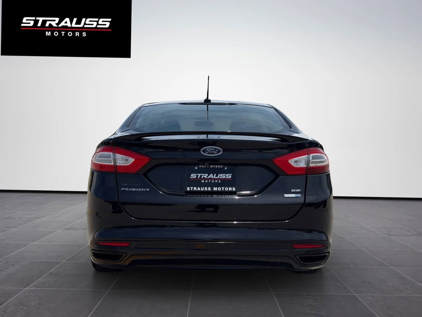 Used 2016 Ford Fusion SE AWD/4WD image 8