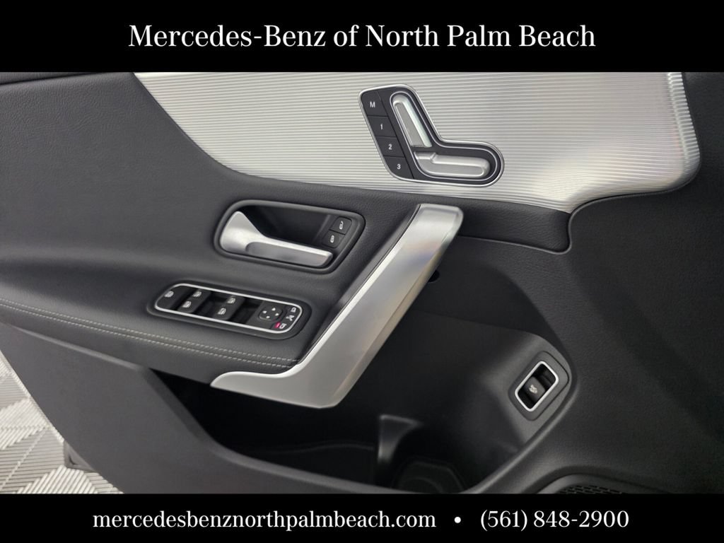 Certified 2023 Mercedes-Benz CLA 250 image 22
