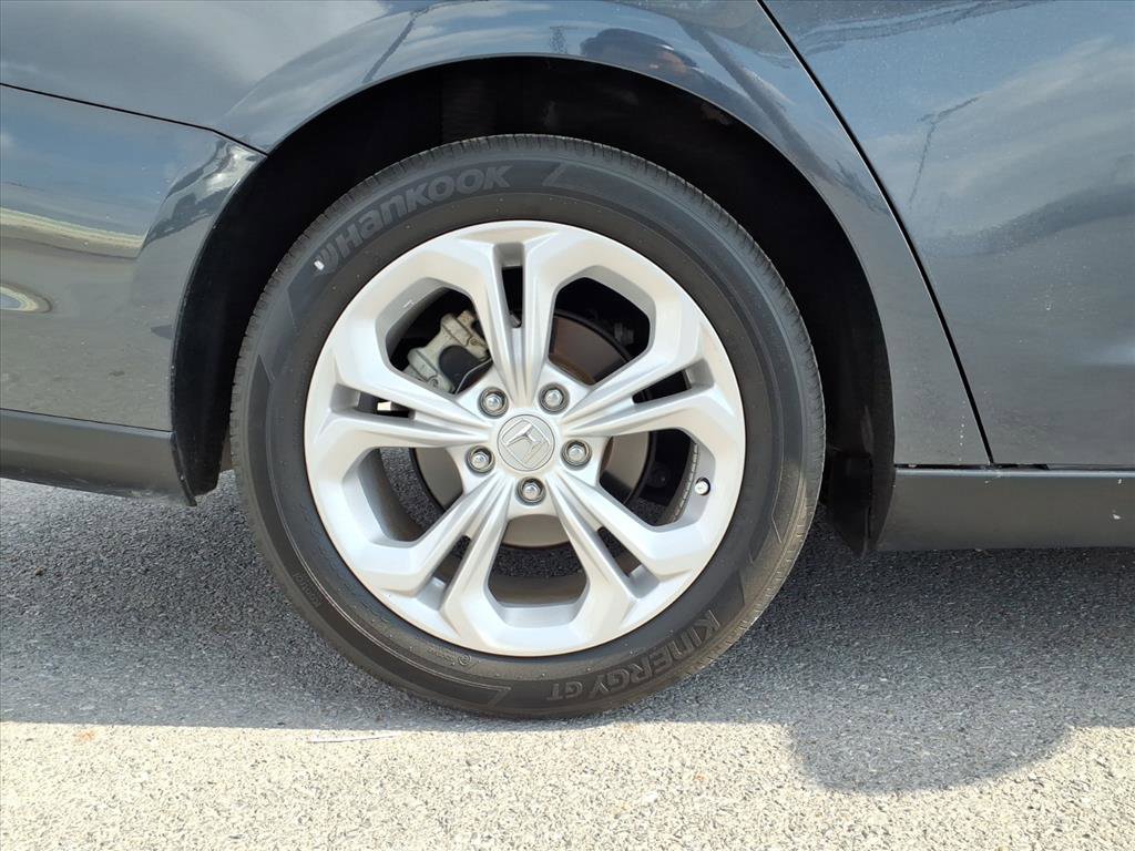 Certified 2024 Honda Accord LX image 25