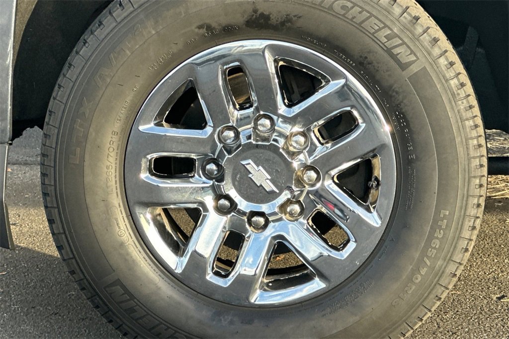 Used 2017 Chevrolet Silverado 2500 LTZ image 26