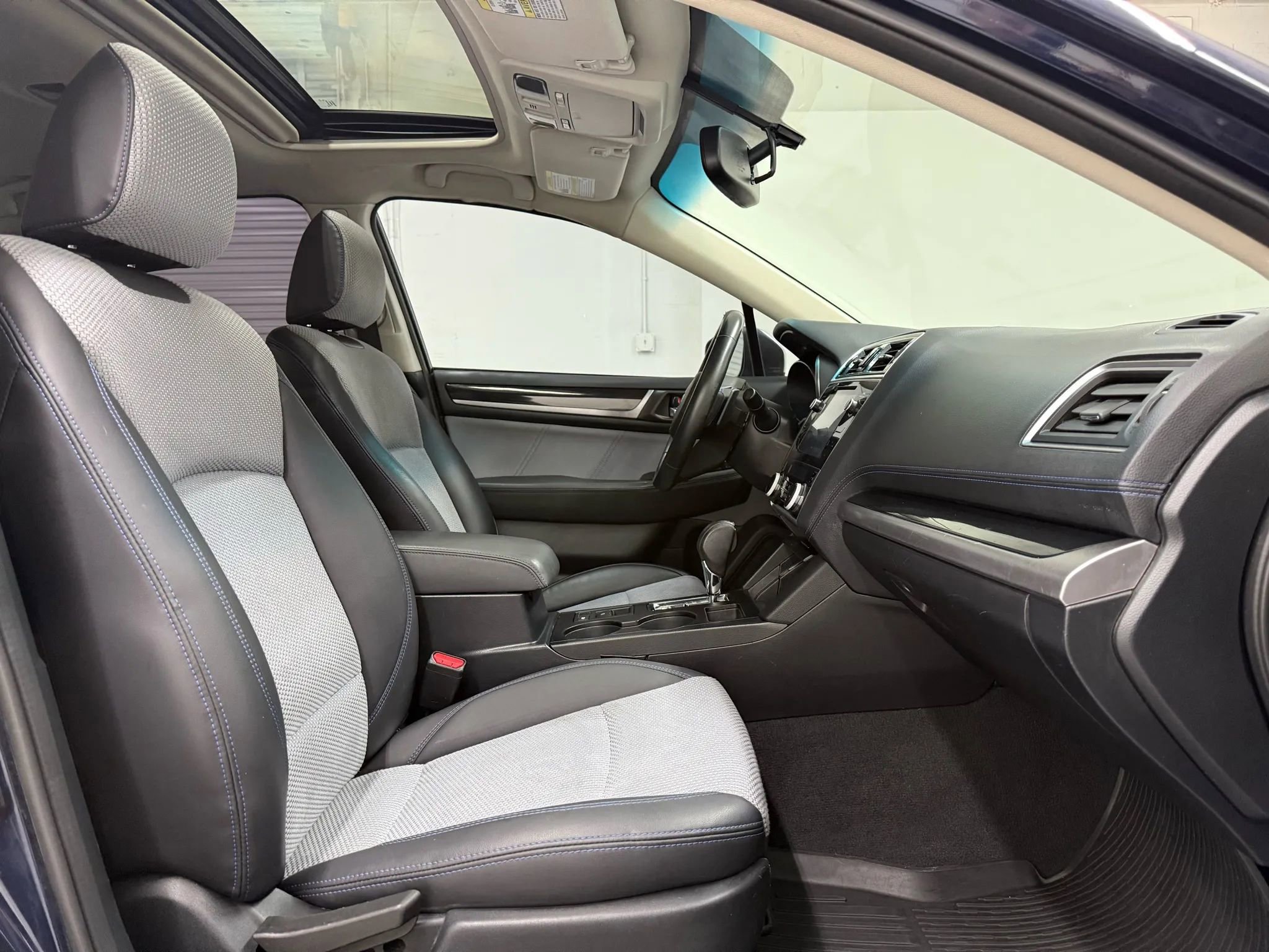 Used 2018 Subaru Legacy 2.5i Sport w/ Popular Package #2B image 11