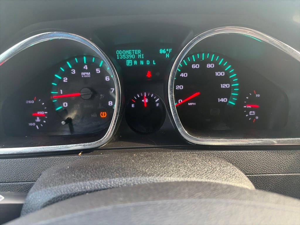 Used 2010 Chevrolet Traverse LT w/ Personal Connectivity Package FWD image 25
