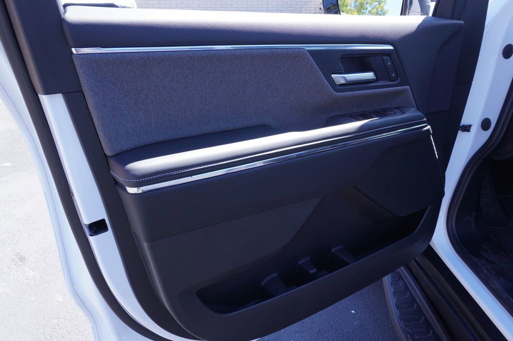 New 2026 GMC Sierra EV Elevation image 15