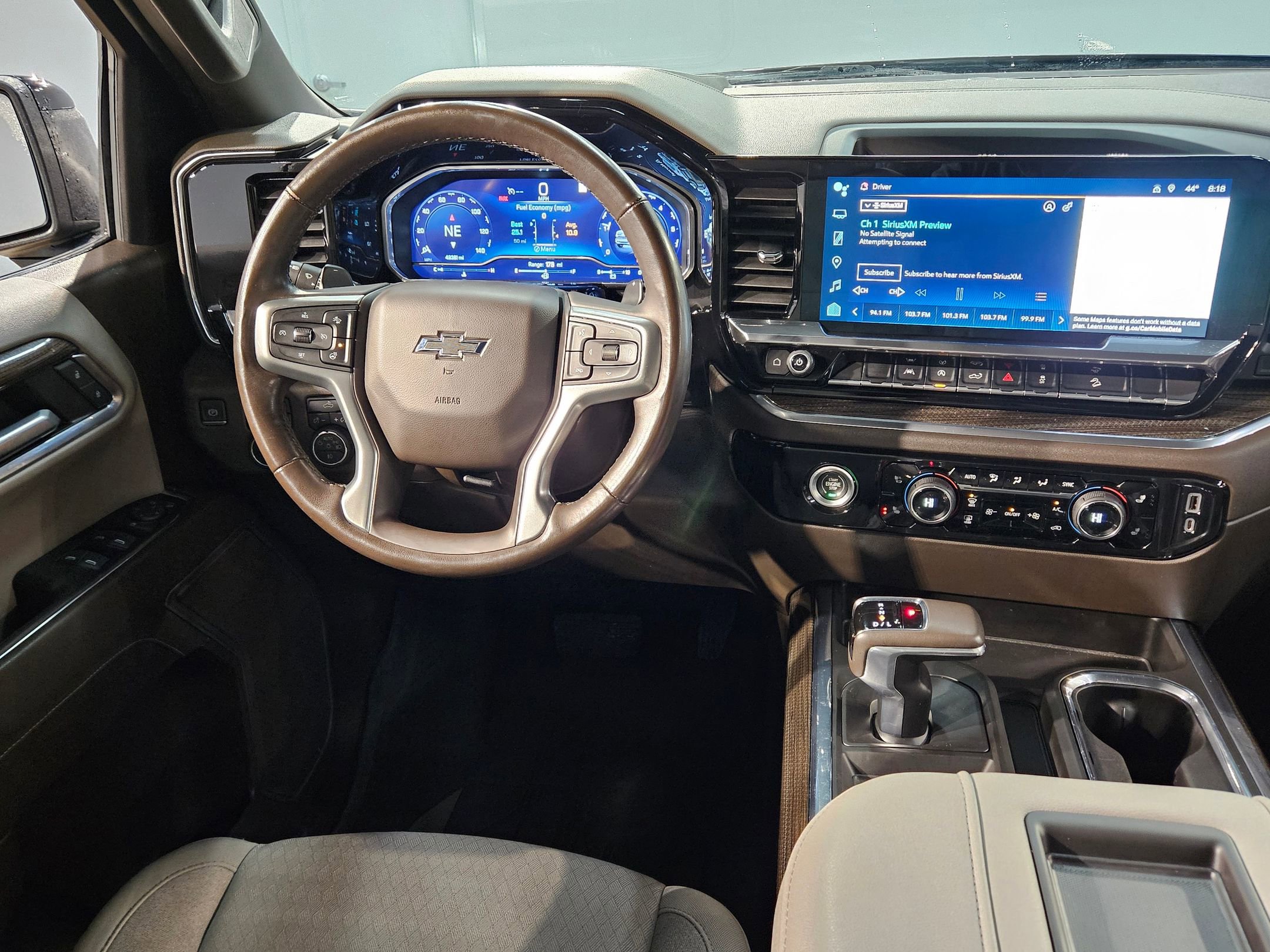 Used 2022 Chevrolet Silverado 1500 RST image 9