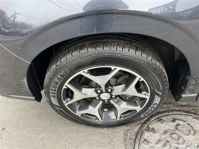 Used 2015 Subaru Forester 2.0XT Touring w/ Eyesight & Navigation System image 10