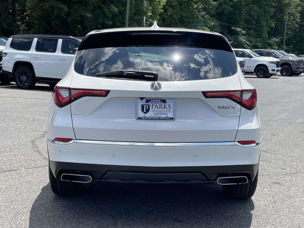 Used 2023 Acura MDX w/ Technology Package FWD image 7