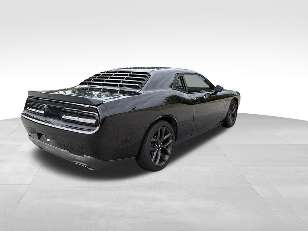 Used 2019 Dodge Challenger R/T w/ Driver Convenience Group RWD image 4