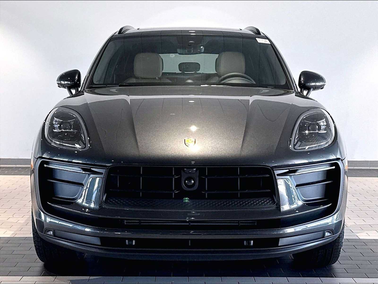 New 2026 Porsche Macan AWD/4WD image 10