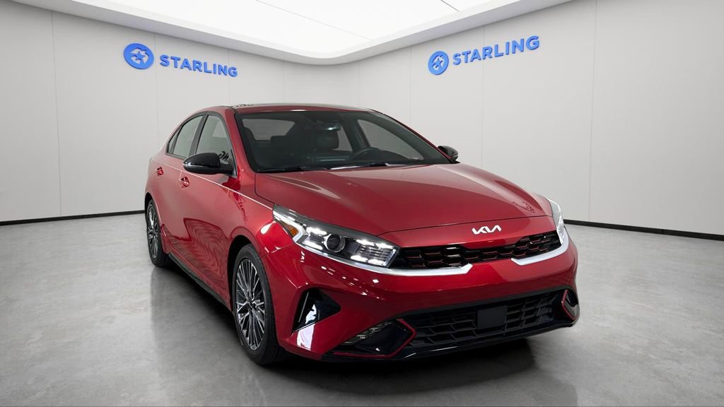 Used 2024 Kia Forte GT-Line w/ GT-Line Premium Package image 15