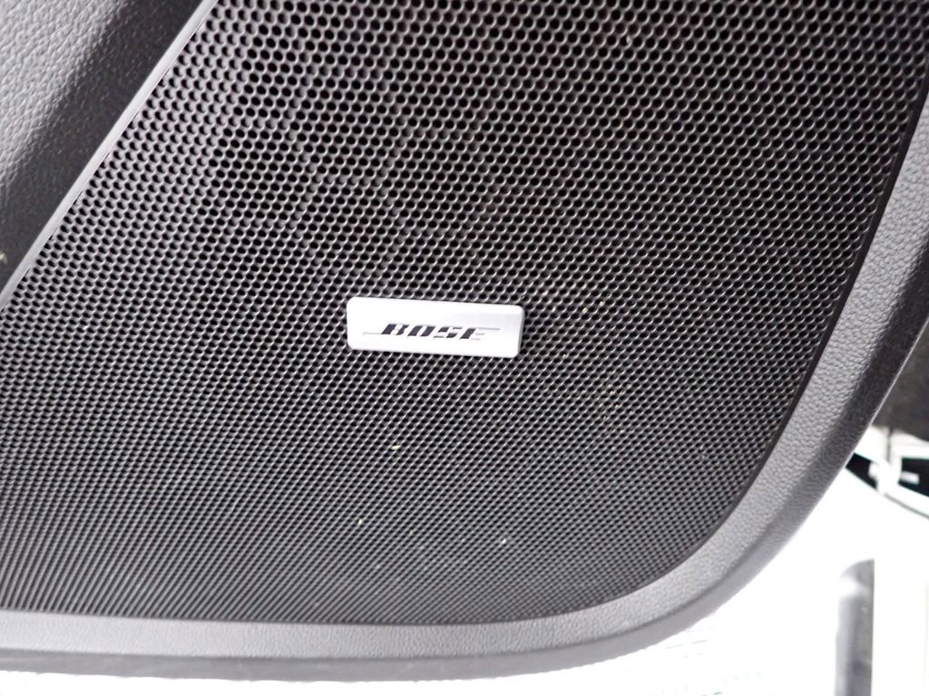 Used 2023 Chevrolet Traverse High Country image 4