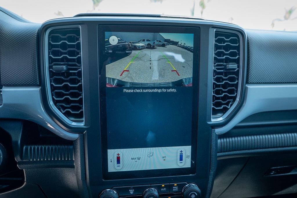 Used 2024 Ford Ranger XL image 23