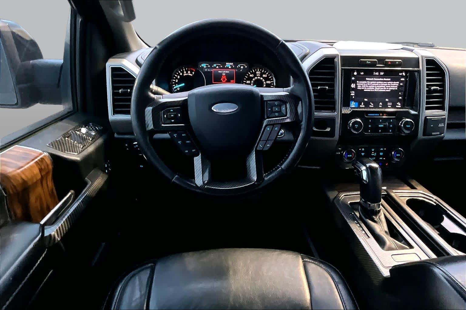 Used 2019 Ford F150 Lariat RWD image 6