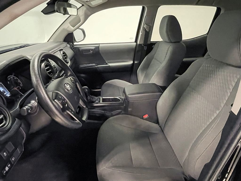 Used 2022 Toyota Tacoma SR image 23