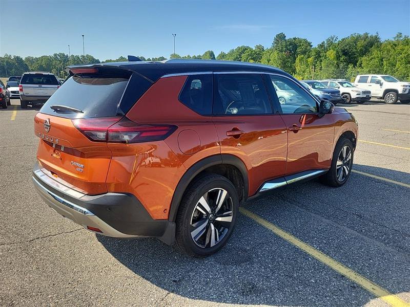 Used 2021 Nissan Rogue Platinum AWD/4WD image 9