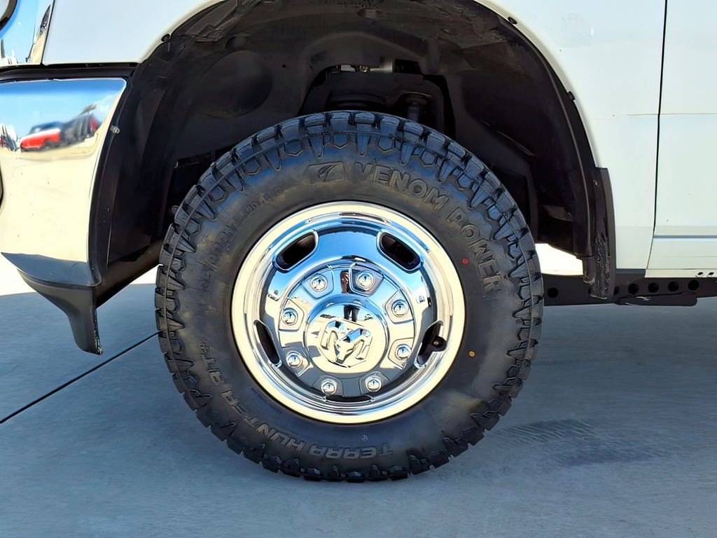 Used 2024 RAM 3500 Big Horn image 24