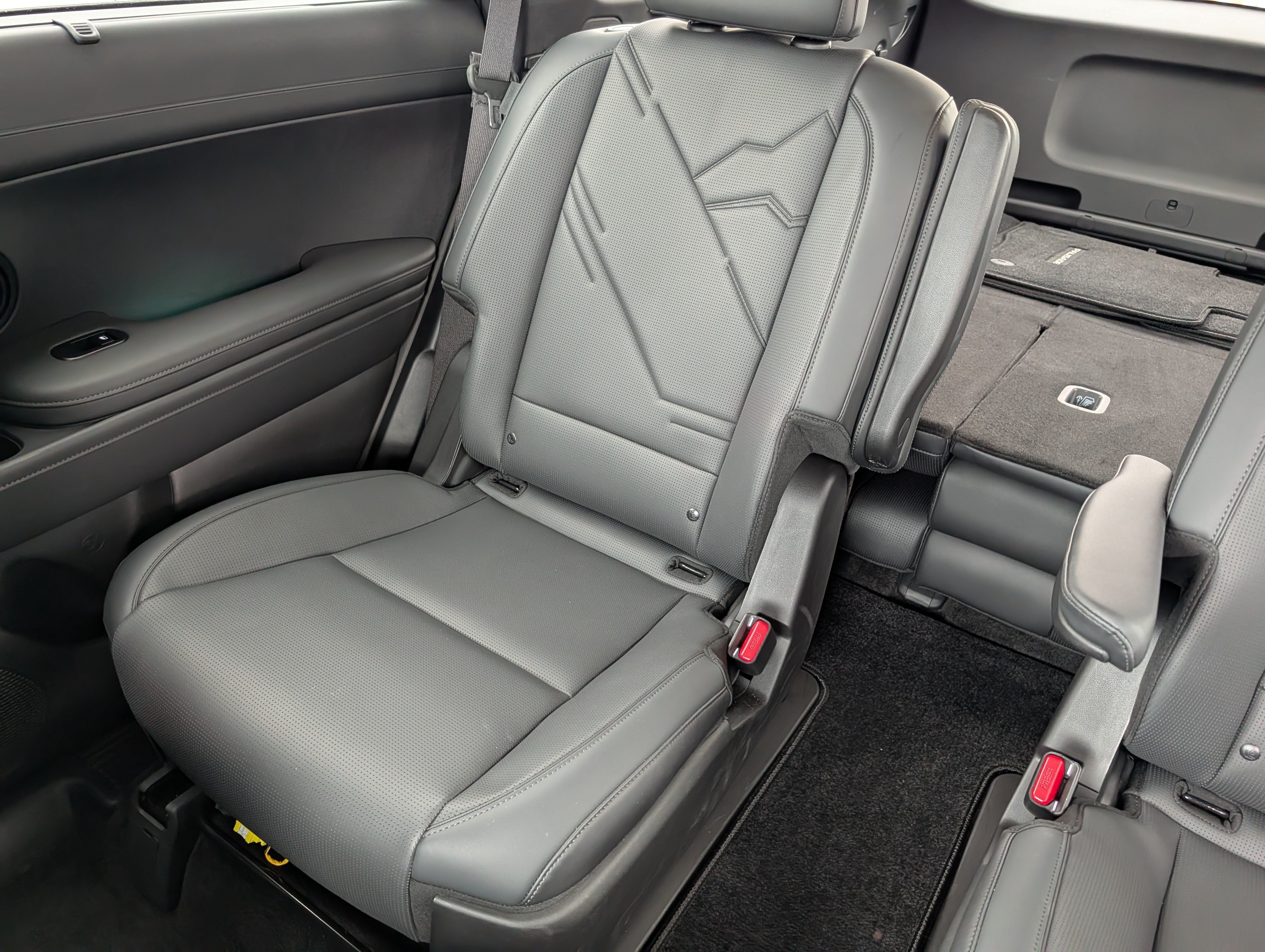 Certified 2026 Hyundai Palisade XRT Pro AWD/4WD image 12