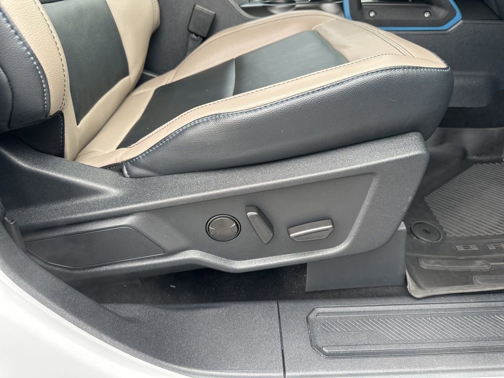 Used 2022 Ford Bronco Wildtrak image 27