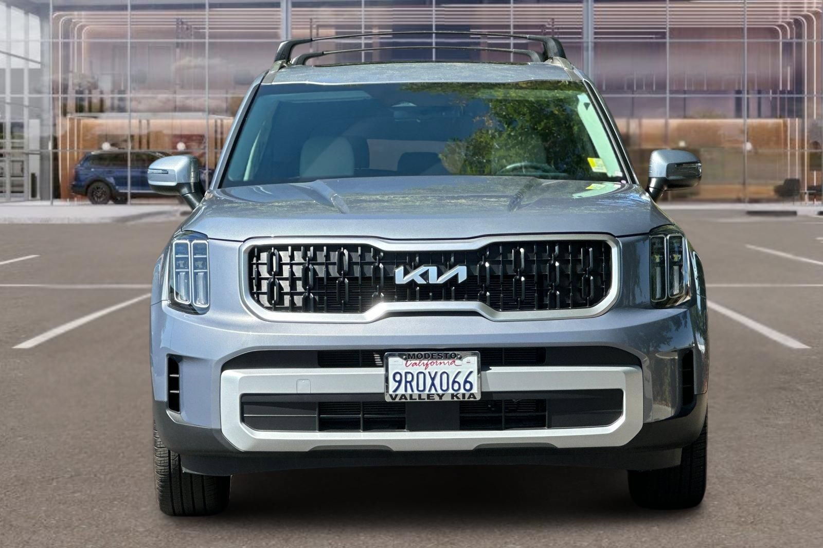 Used 2025 Kia Telluride EX AWD/4WD image 6