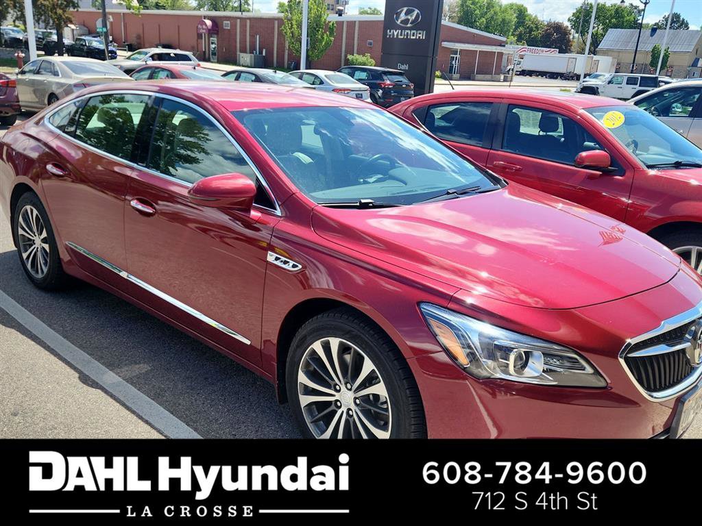 Used 2018 Buick LaCrosse Essence FWD image 1