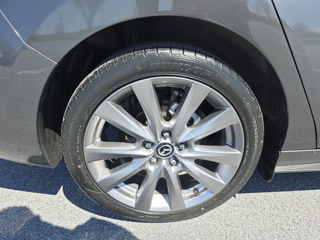 Used 2019 MAZDA MAZDA3 AWD Sedan w/ Select Package image 33