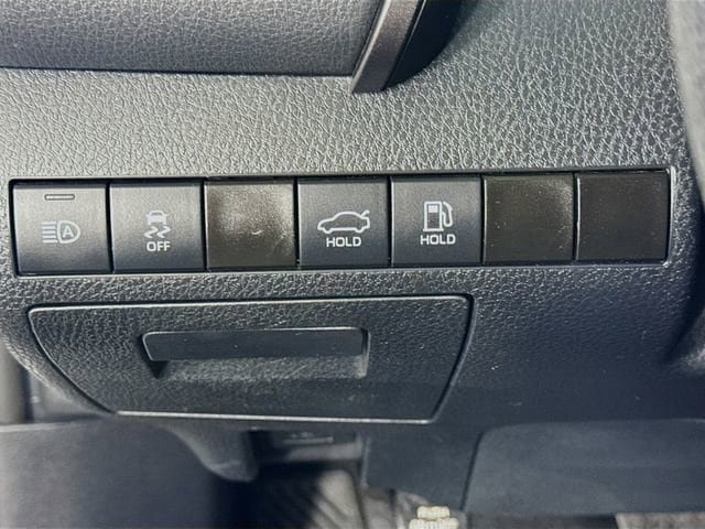 Certified 2024 Toyota Camry LE FWD image 10