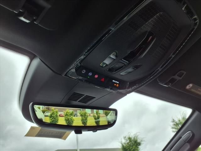 New 2025 Cadillac Lyriq Sport image 31