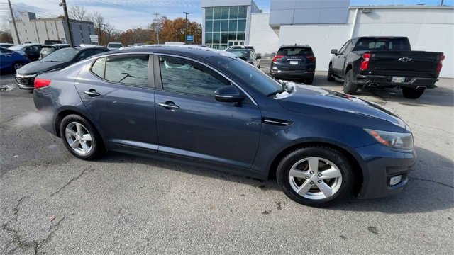 Used 2015 Kia Optima LX image 3