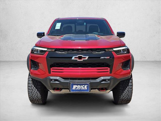 Used 2025 Chevrolet Colorado ZR2 image 2