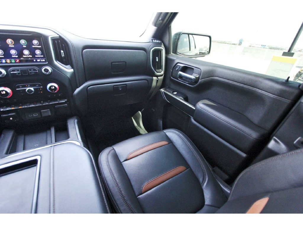 Used 2019 GMC Sierra 1500 AT4 w/ Off Road Performance Package AWD/4WD image 10