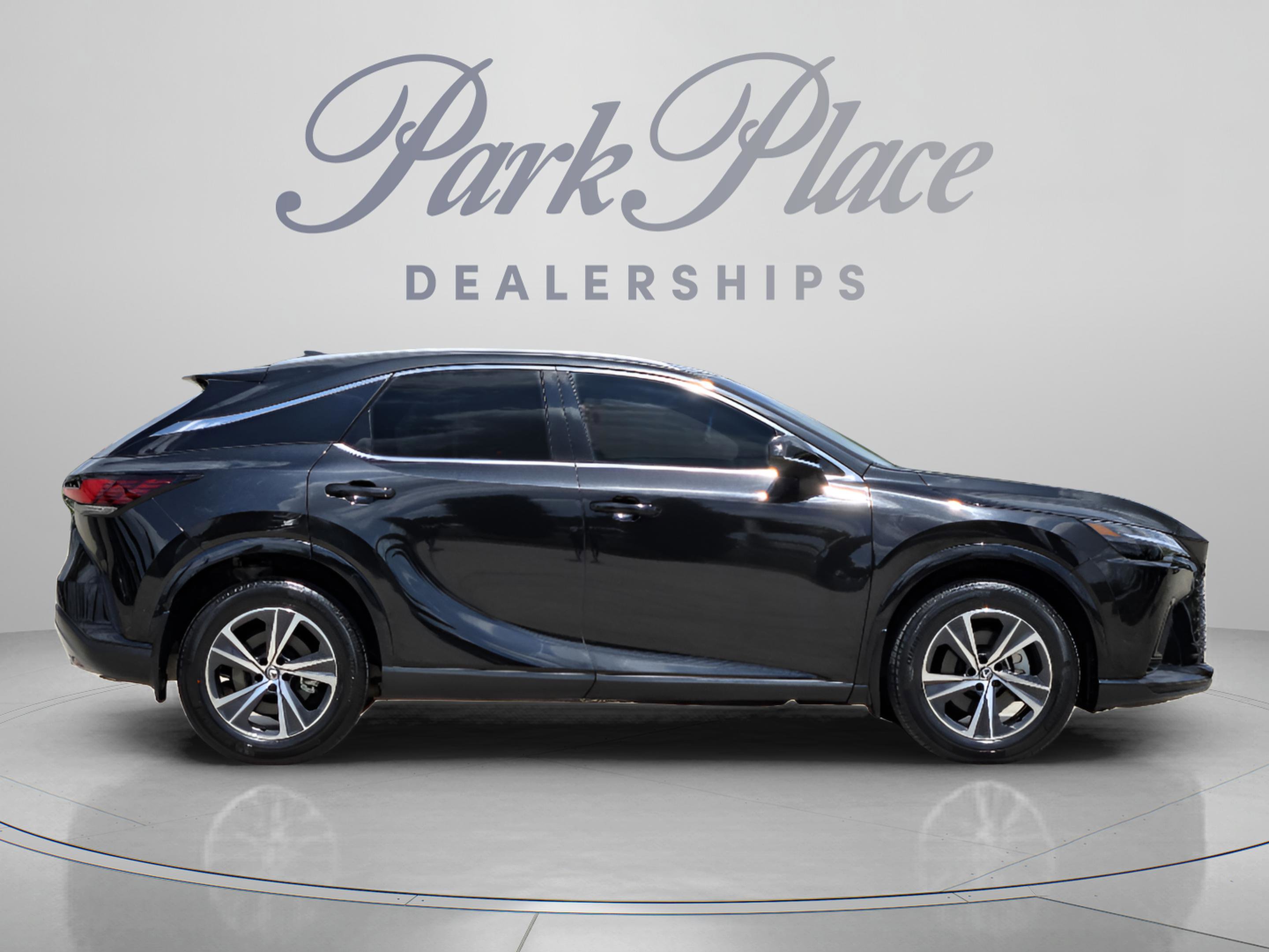 Used 2024 Lexus RX 350 FWD image 6