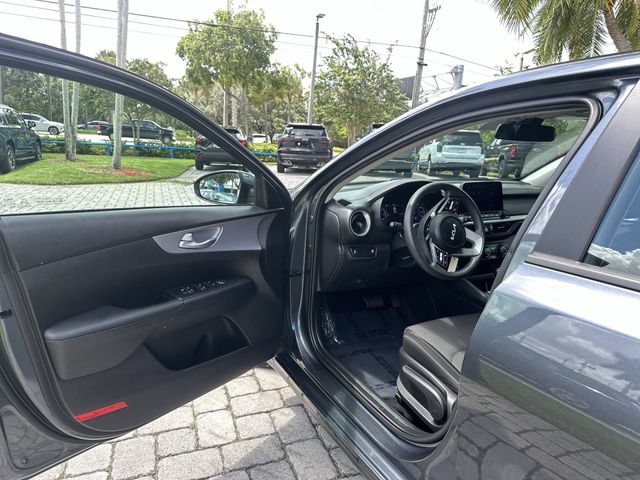 Used 2024 Kia Forte LXS FWD image 22
