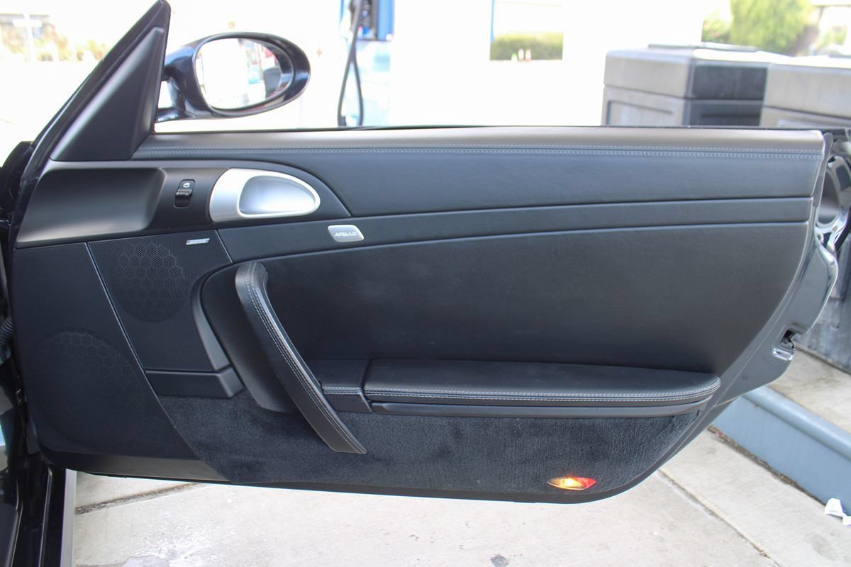Used 2007 Porsche 911 Carrera S RWD image 36
