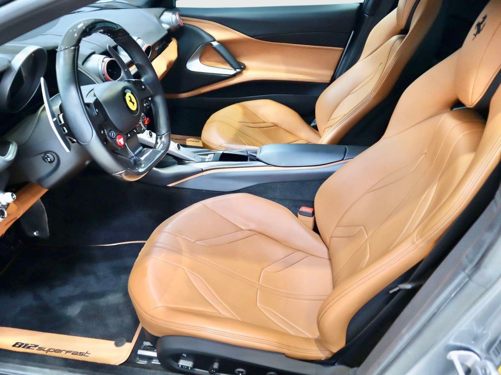 Certified 2019 Ferrari 812 Superfast RWD image 20