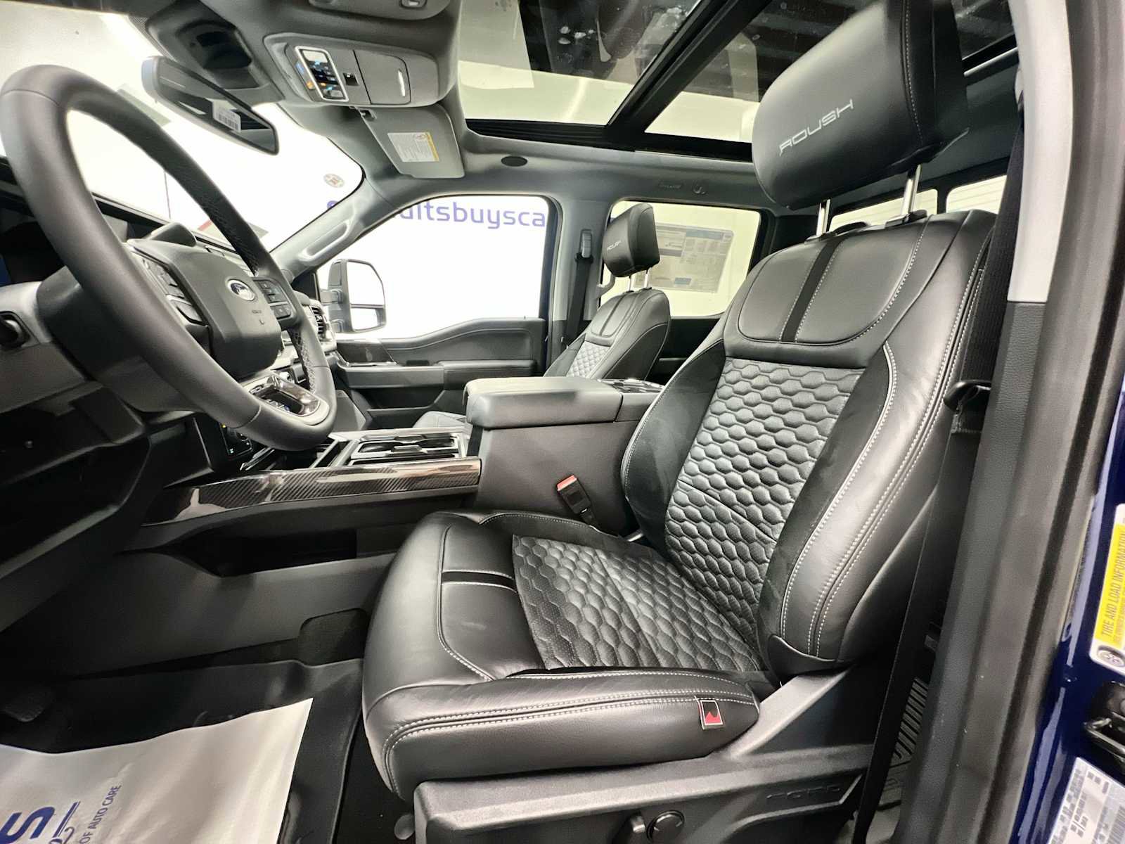 New 2026 Ford F250 Lariat w/ Black Appearance Package image 13