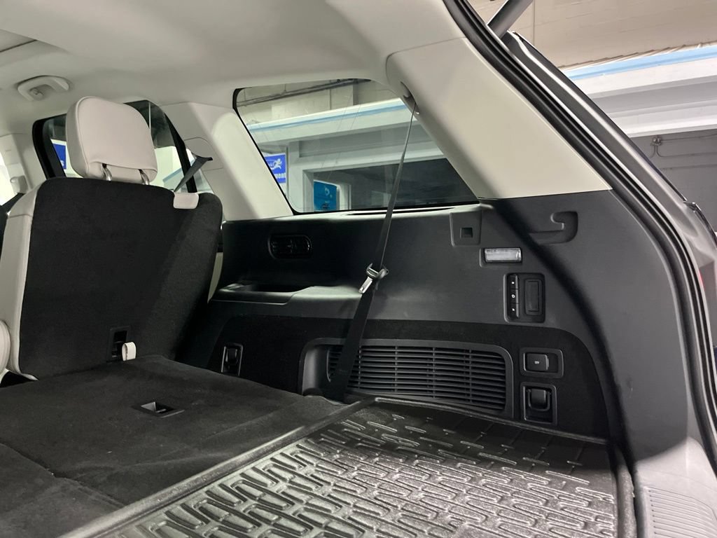Used 2025 Lincoln Aviator AWD w/ Jet Appearance Package image 45