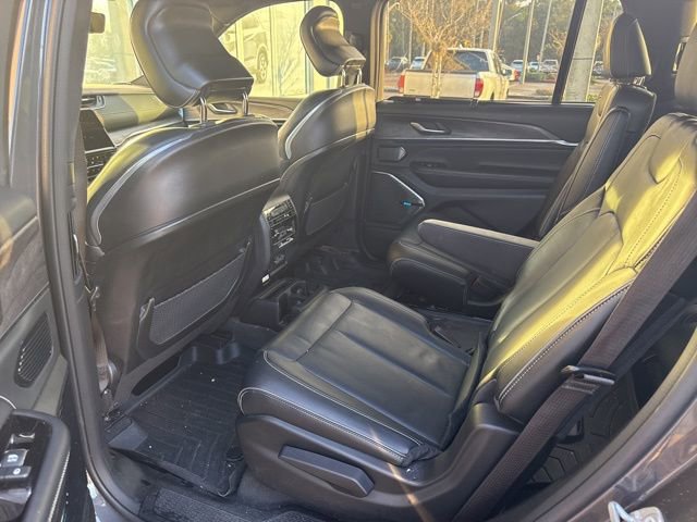 Used 2021 Jeep Grand Cherokee L Overland w/ Luxury Tech Group IV image 8