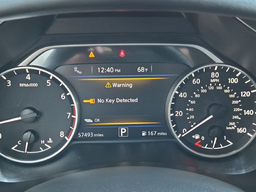Used 2022 Nissan Murano SV FWD image 13