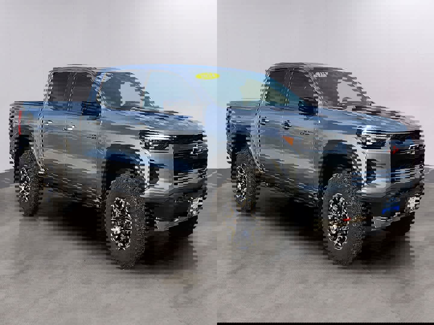 Certified 2024 Chevrolet Colorado ZR2 w/ Technology Package image 3