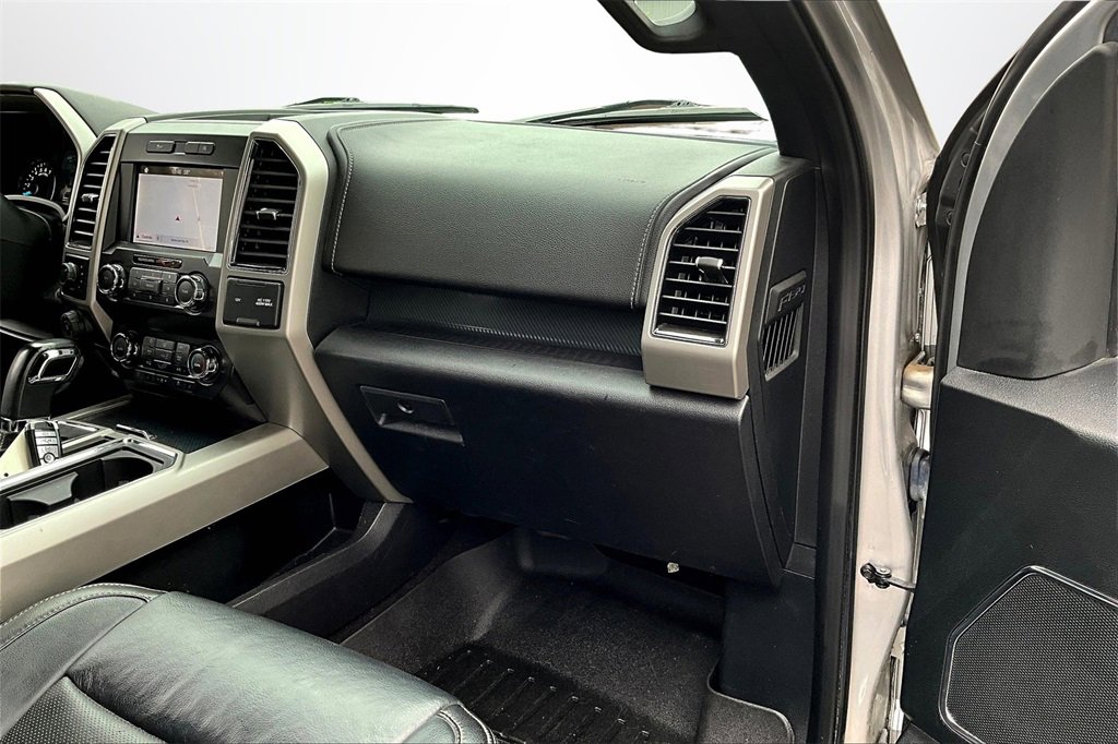 Used 2019 Ford F150 Lariat image 24