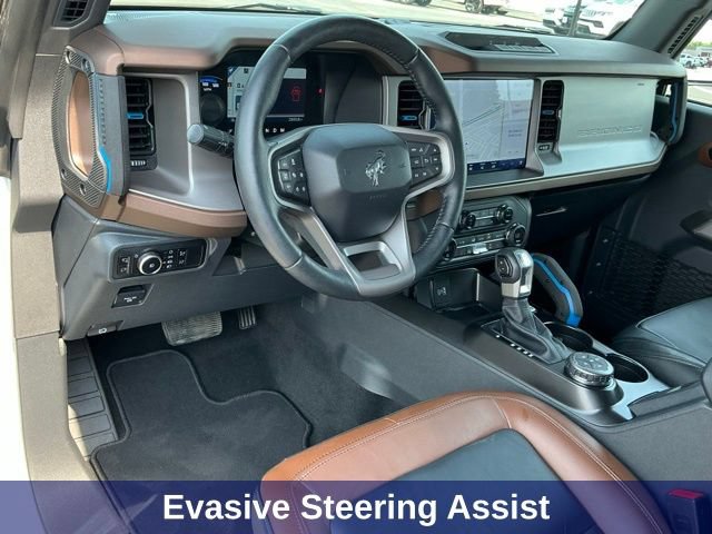 Used 2023 Ford Bronco Outer Banks AWD/4WD image 15