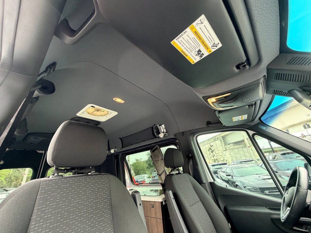 Used 2019 Mercedes-Benz Sprinter 2500 image 24