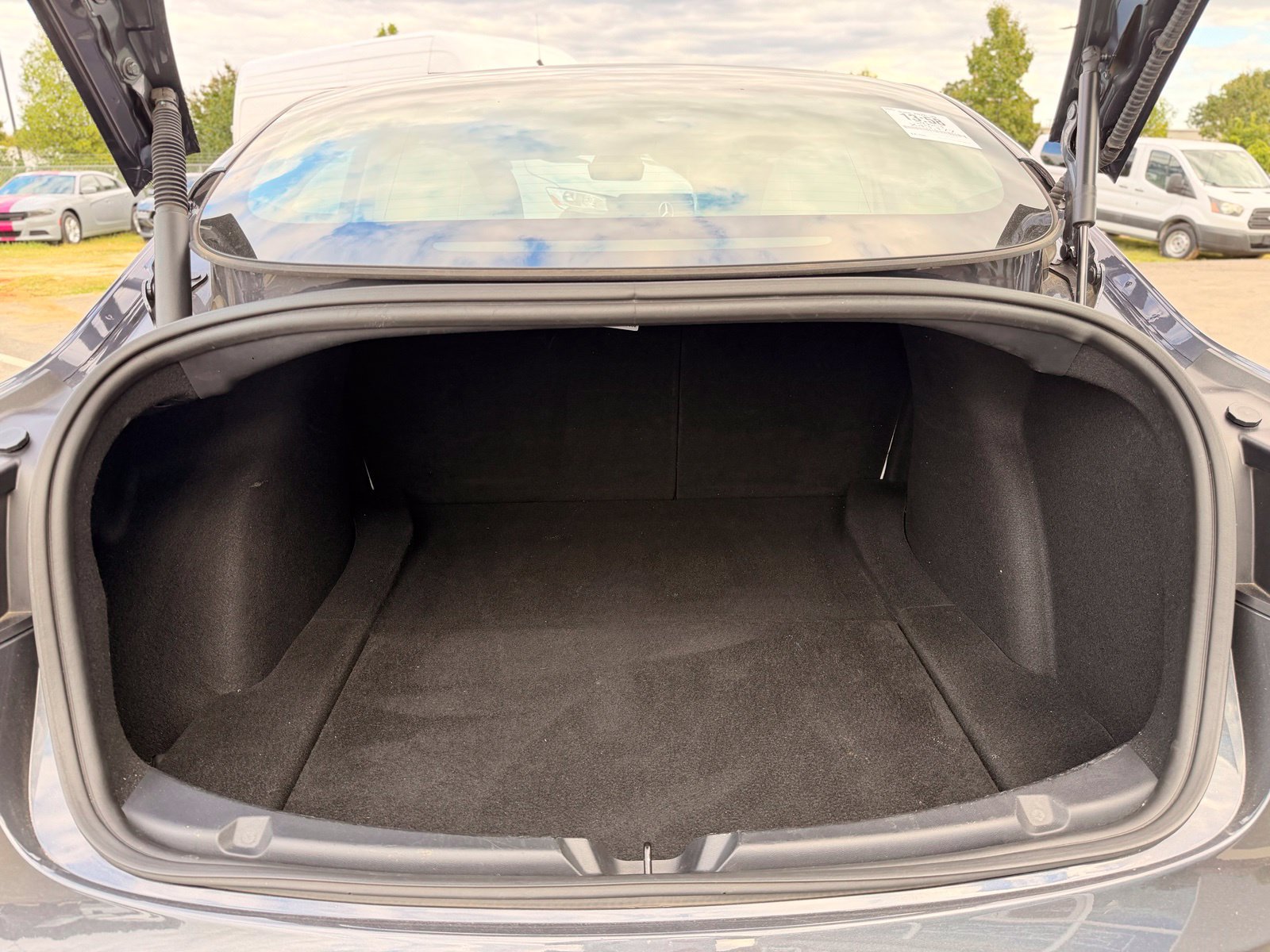 Used 2023 Tesla Model 3 Standard Range RWD image 19