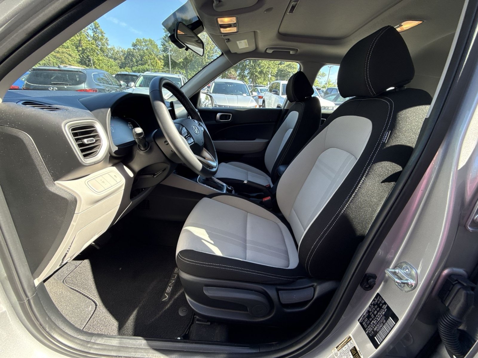 Certified 2026 Hyundai Venue SEL FWD image 13