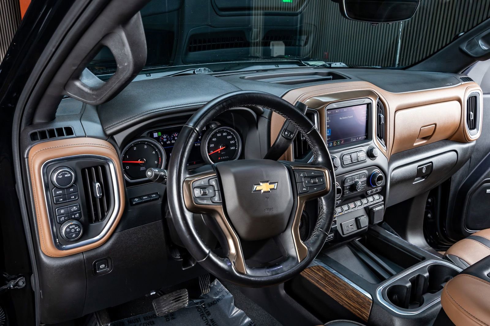 Used 2021 Chevrolet Silverado 2500 High Country w/ Z71 Off-Road Package AWD/4WD image 17