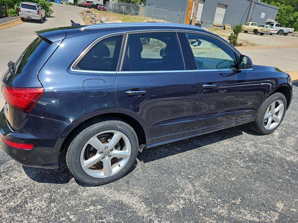 Used 2017 Audi Q5 2.0T Premium Plus w/ Technology Package AWD/4WD image 7
