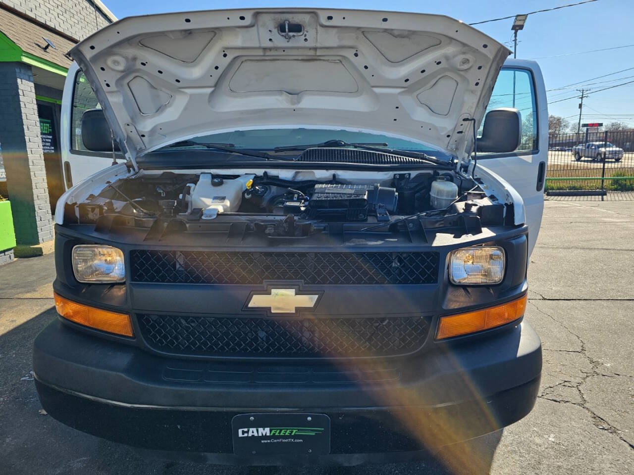 Used 2015 Chevrolet Express 2500 Extended RWD image 35