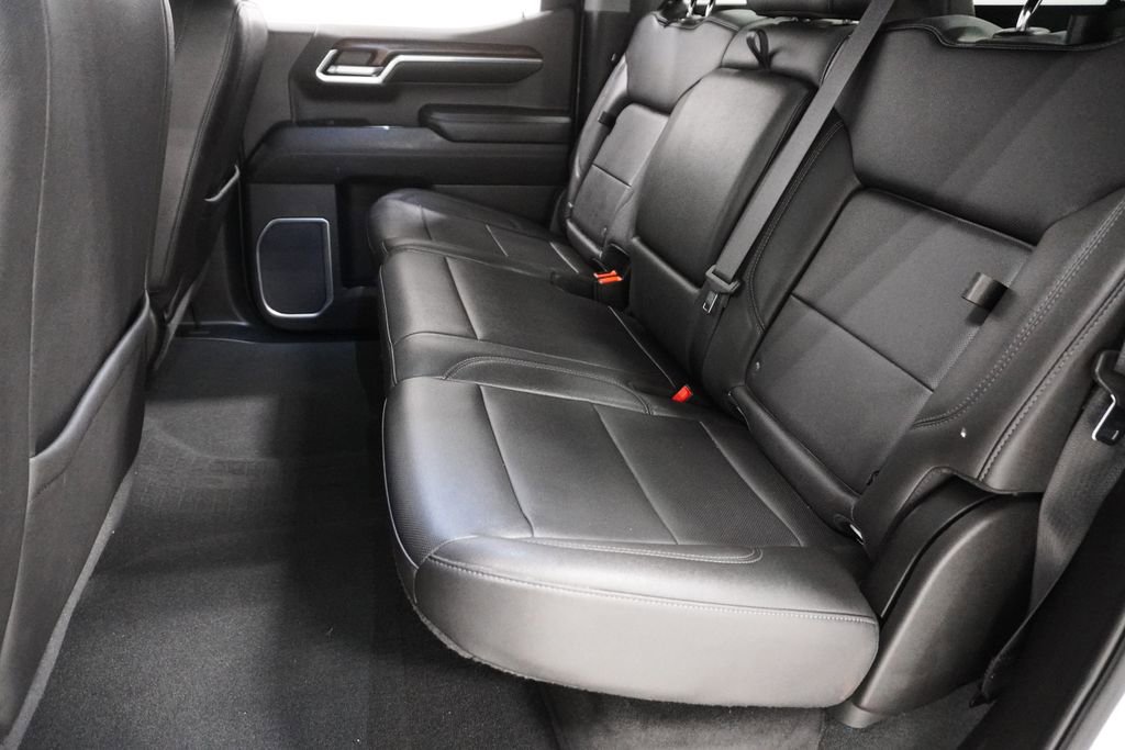 Used 2022 GMC Sierra 1500 SLT image 17