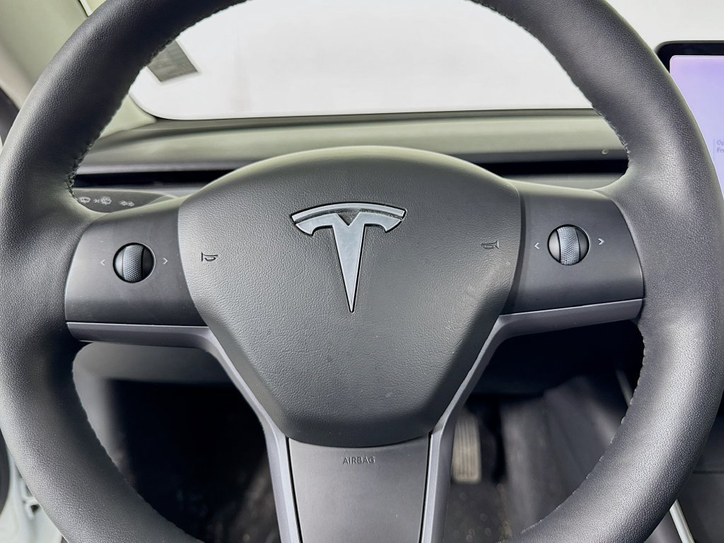 Used 2020 Tesla Model 3 Standard Range RWD image 48