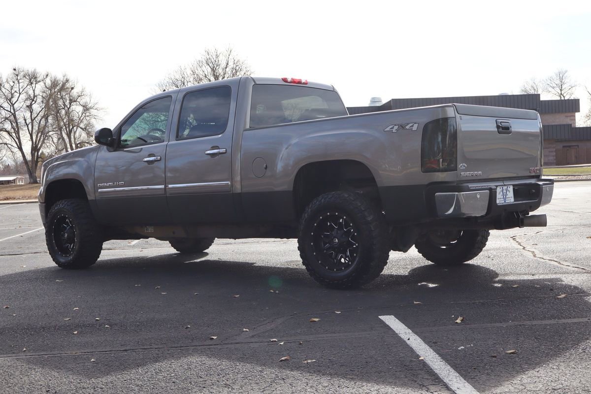 Used 2014 GMC Sierra 2500 Denali image 7