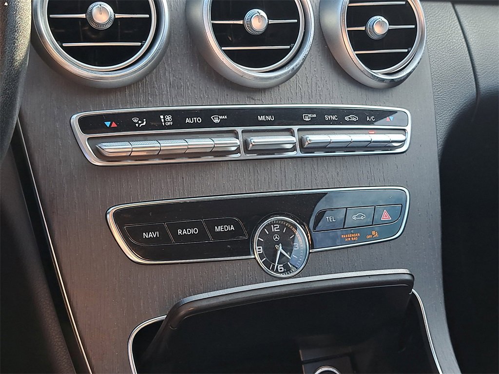 Used 2020 Mercedes-Benz C 300 Cabriolet image 28